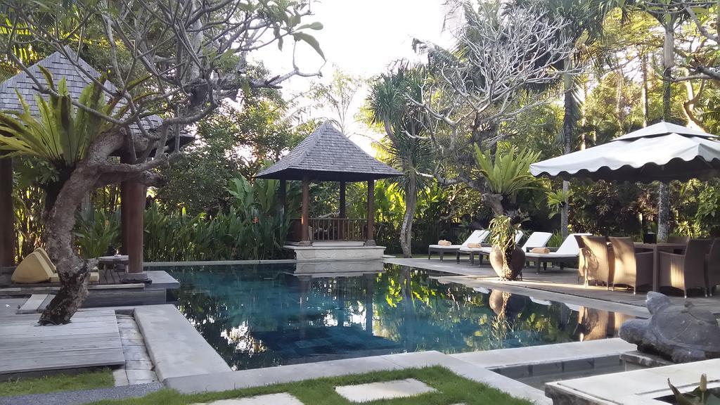 Arwana Estate Seminyak Exterior foto
