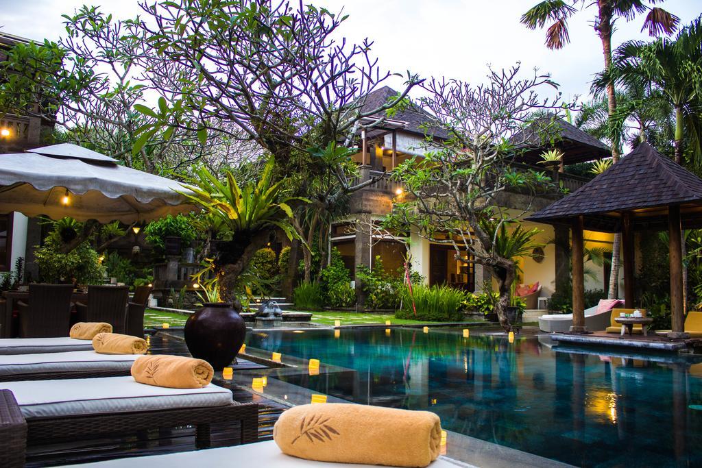 Arwana Estate Seminyak Exterior foto