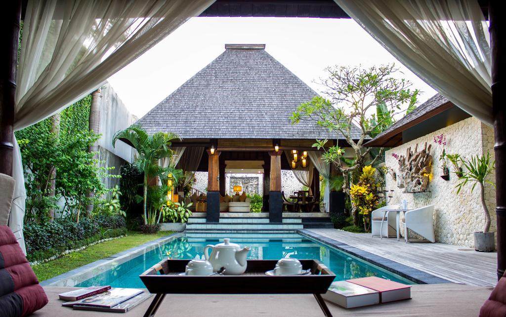 Arwana Estate Seminyak Exterior foto