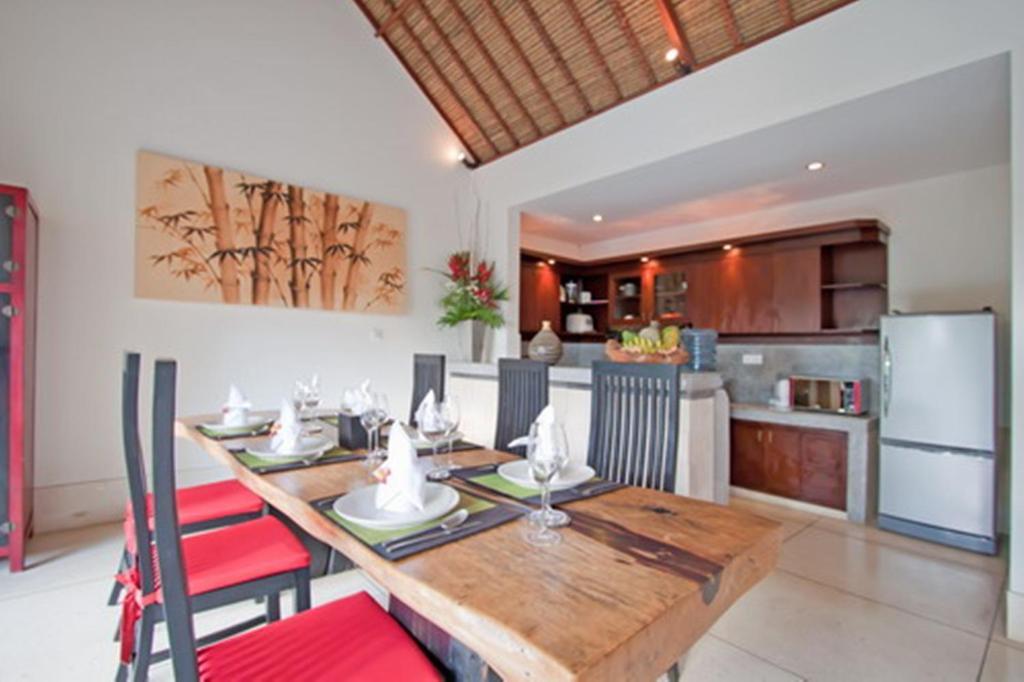 Arwana Estate Seminyak Exterior foto
