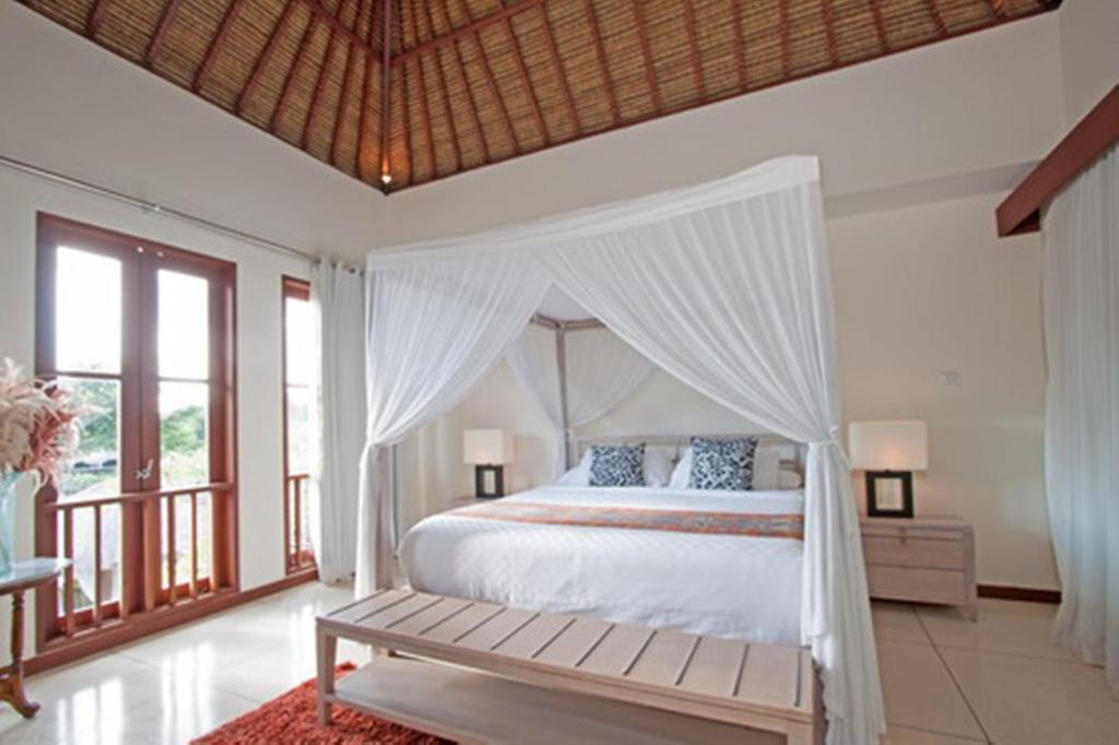 Arwana Estate Seminyak Exterior foto