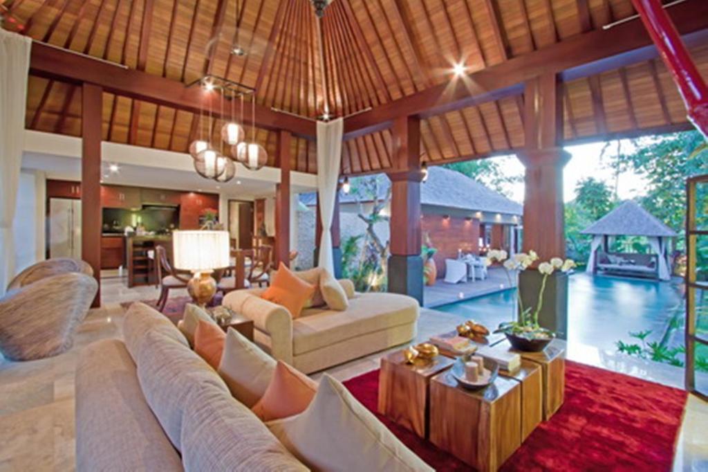 Arwana Estate Seminyak Exterior foto
