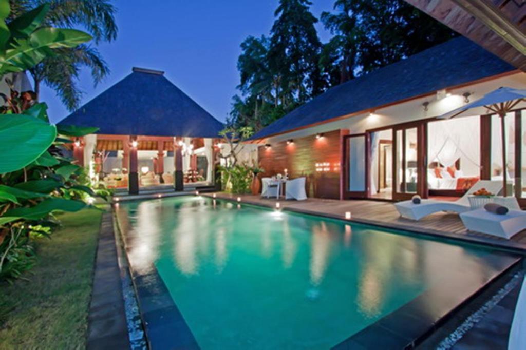Arwana Estate Seminyak Exterior foto