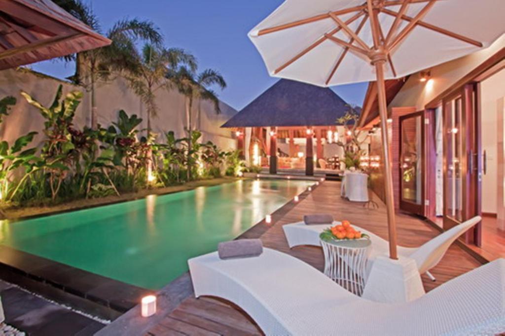 Arwana Estate Seminyak Exterior foto