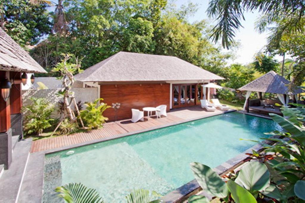Arwana Estate Seminyak Exterior foto