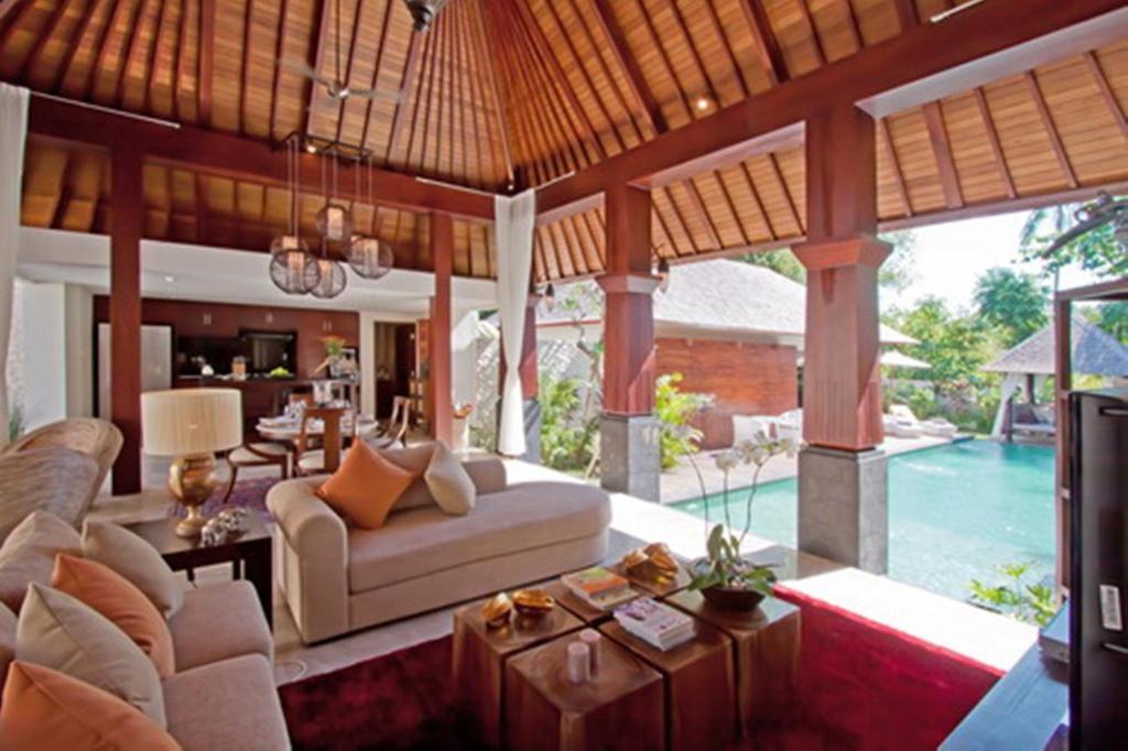 Arwana Estate Seminyak Exterior foto